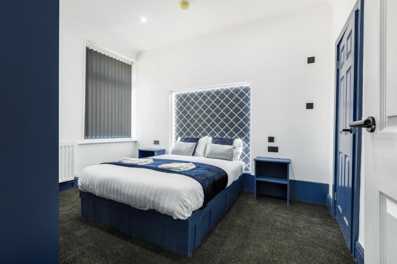 Crystal Towers Sasco Apartments Blackpool Bagian luar foto
