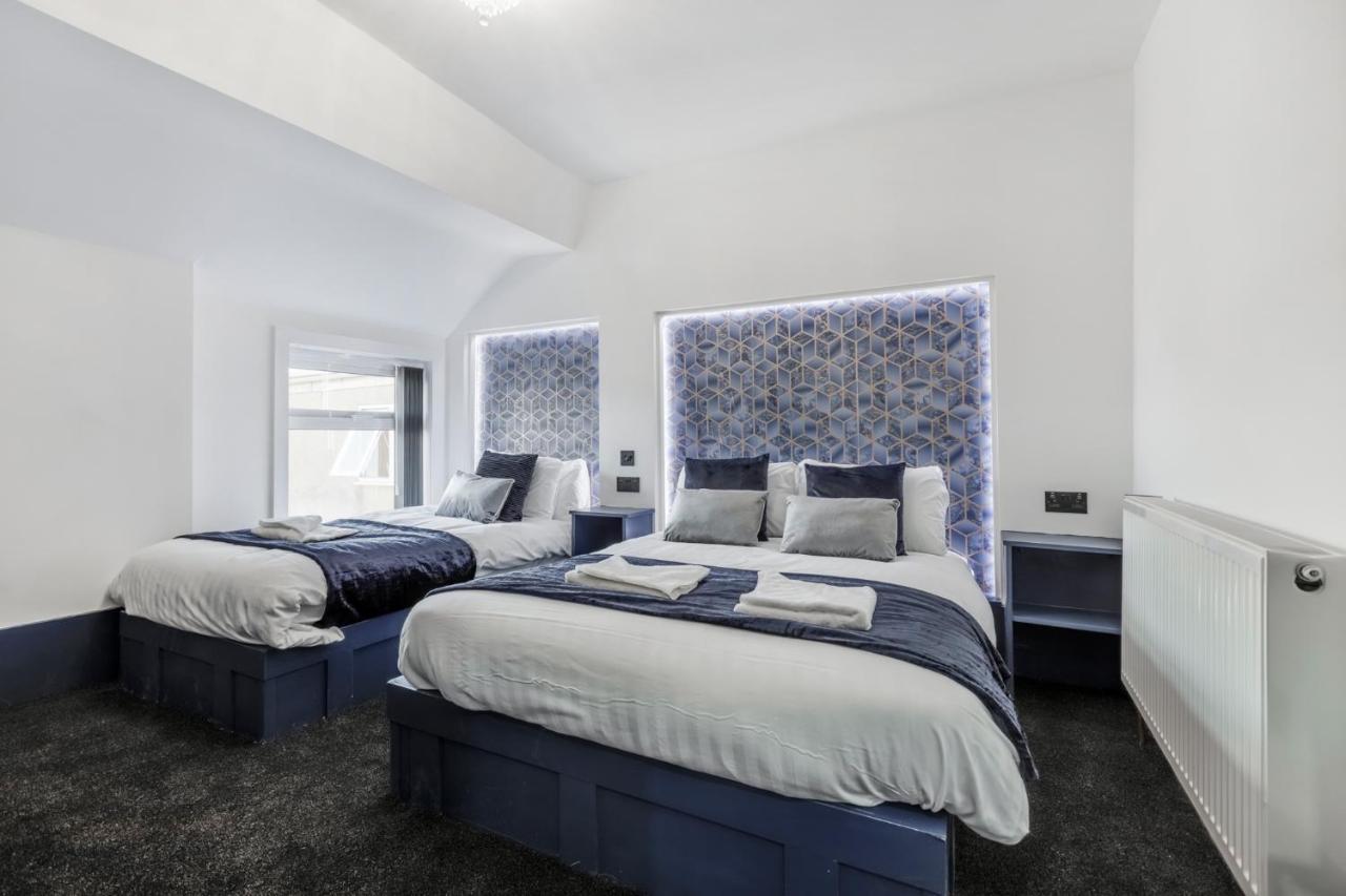 Crystal Towers Sasco Apartments Blackpool Bagian luar foto