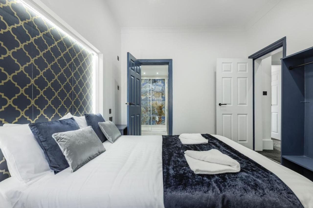 Crystal Towers Sasco Apartments Blackpool Bagian luar foto