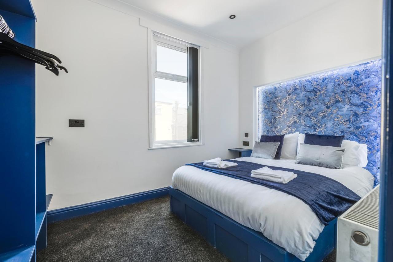 Crystal Towers Sasco Apartments Blackpool Bagian luar foto